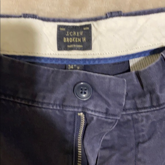 Shorts - Picture 2 of 3